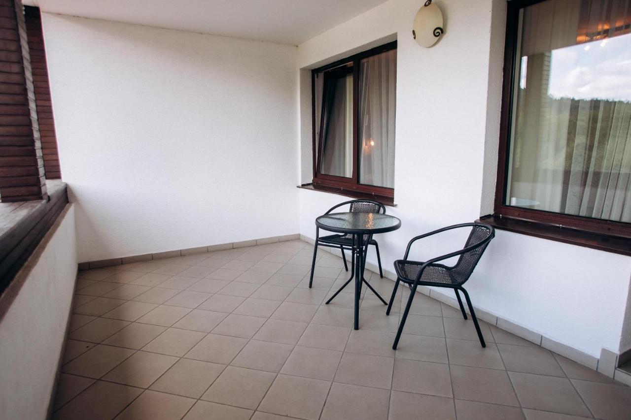 Stanislavsky Hotel Group Jaremtsje Buitenkant foto